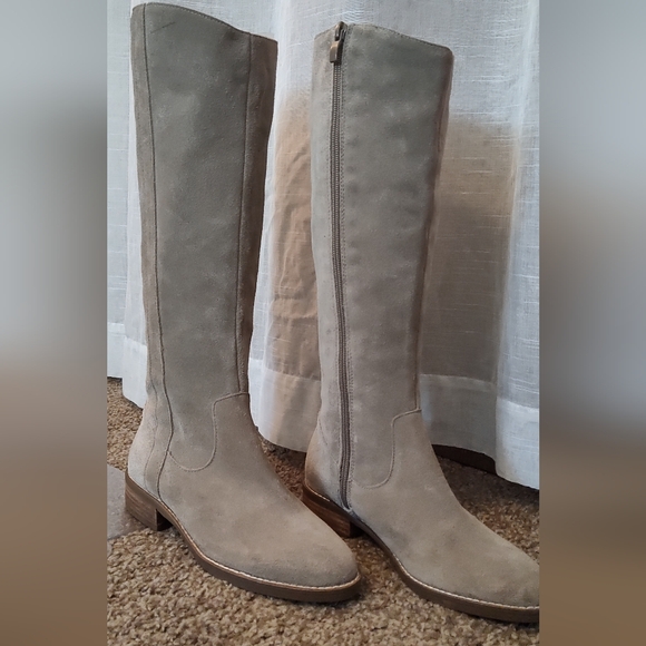 Soul Society Gray Leather Knee High Boots Size 5.5 - Picture 3 of 5